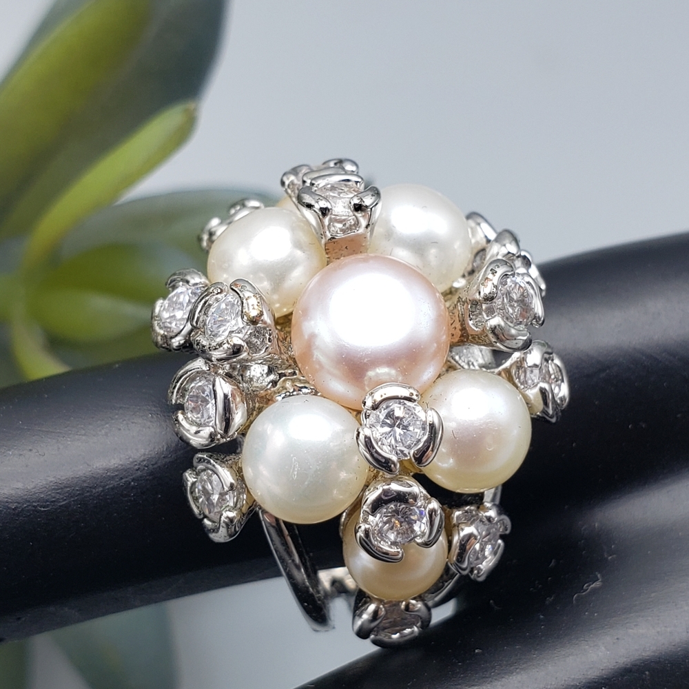 Pearl Cluster 18k GE White Gold w/ Bezel Set CZ/Crystals sz 7